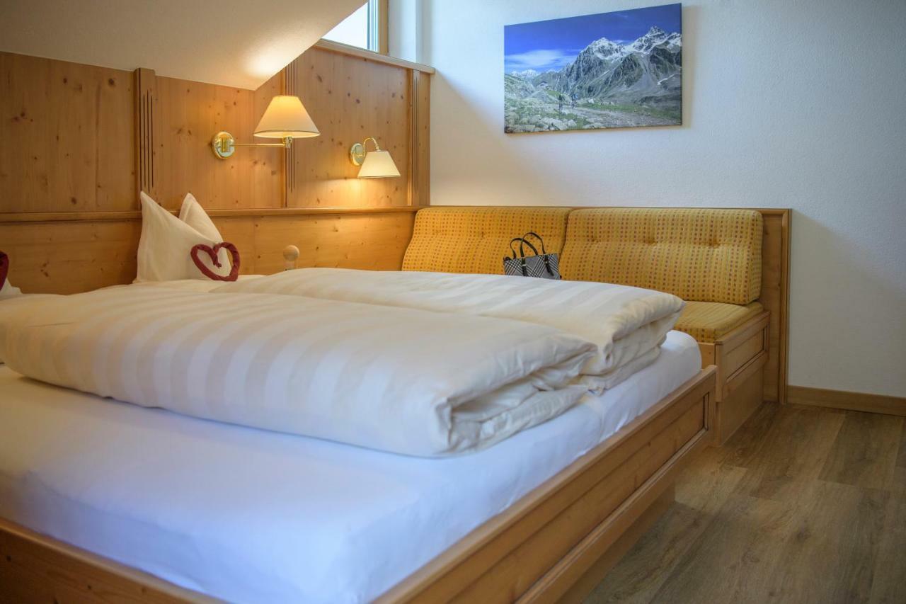 Hotel Traube Pettneu am Arlberg Exterior foto